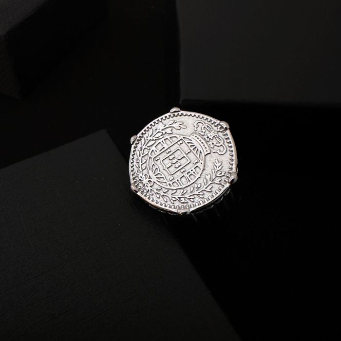 Anel libra portuguesa