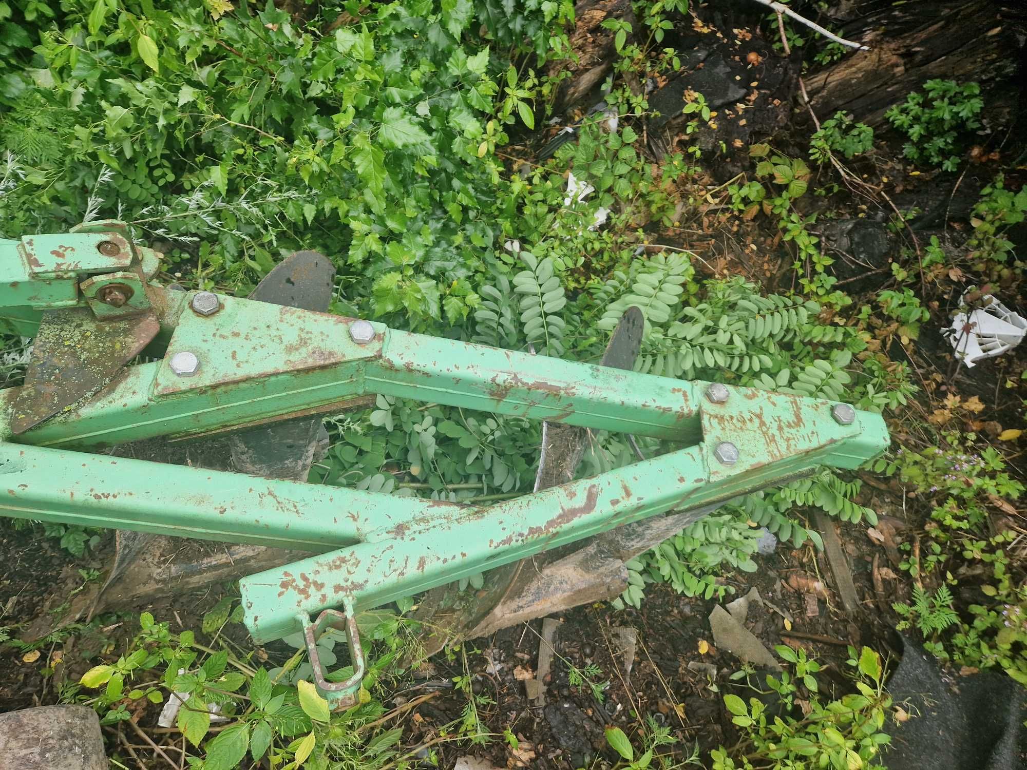 Плуг Бомет 3х35 до трактора