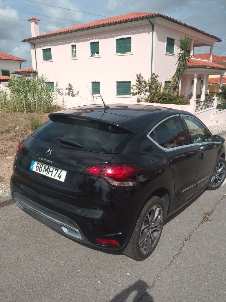 Ds4 só chic caixa manual