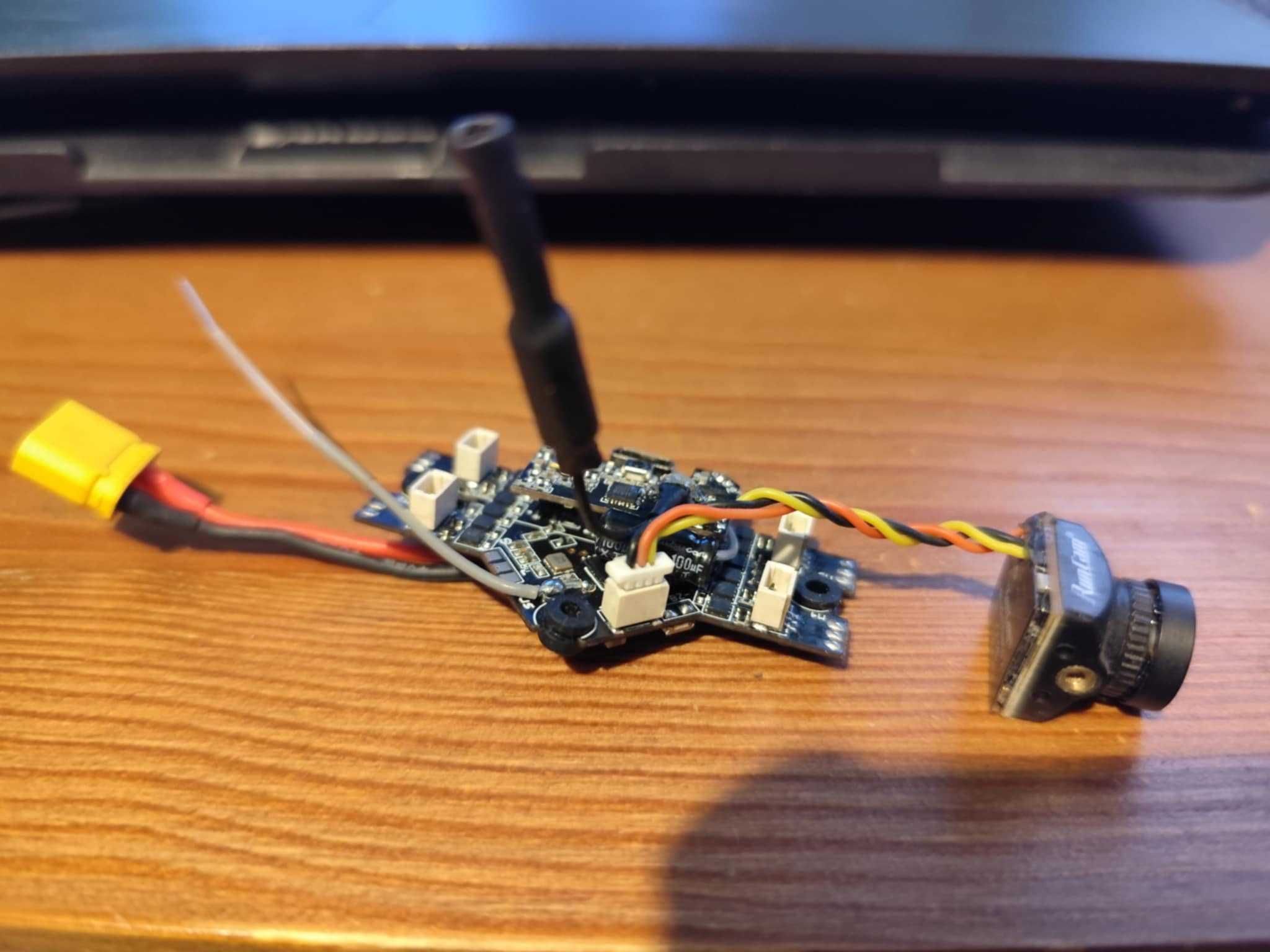 Tinyhawk II AiO + kameraRuncam nano 2