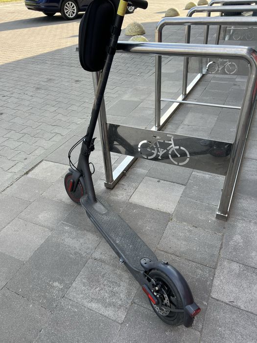 Продам електросамокат xiaomi pro 2