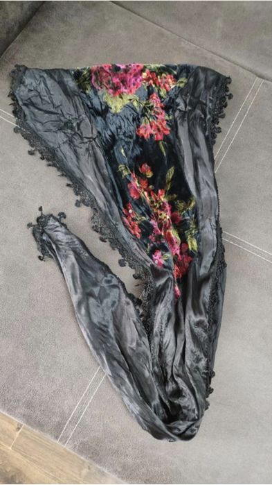 Шикарна спідниця Kapris Туреччина з неймовірною косинкою