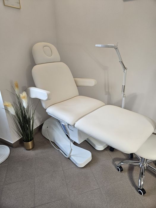 Fotel kosmetyczny łóżko elektryczne