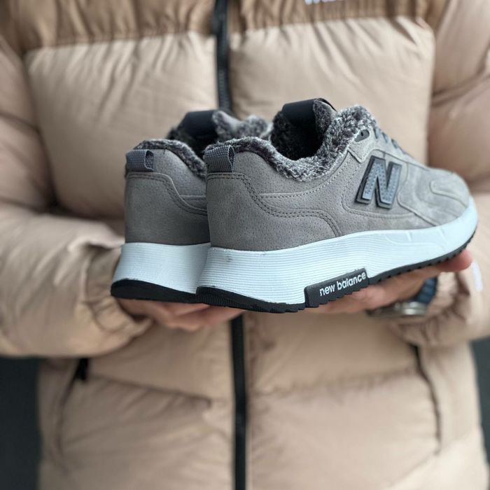 Чоловічі зимні кросівкі New Balance, стильні, замшеві, теплі, взуття