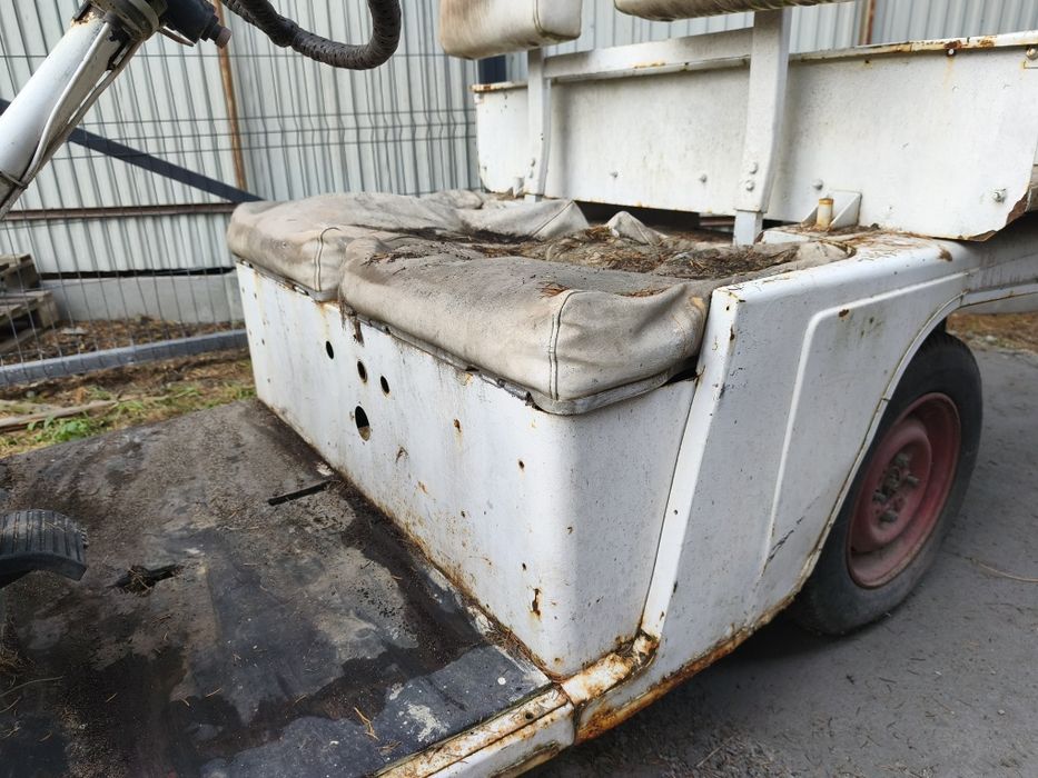 Melex wózek elektryczny blaszak stary typ do ukończenia