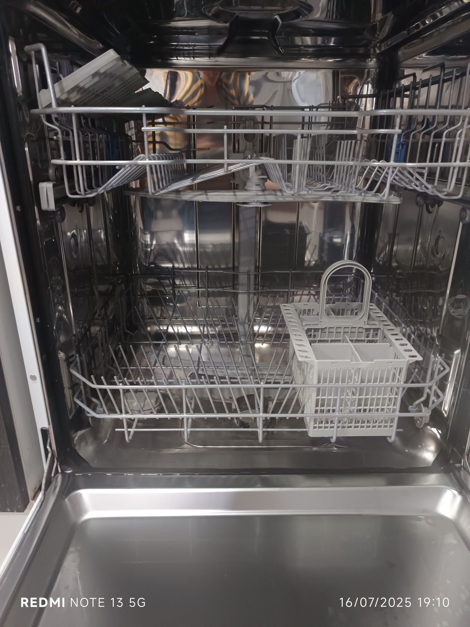 Máquina de lavar loiça Indesit