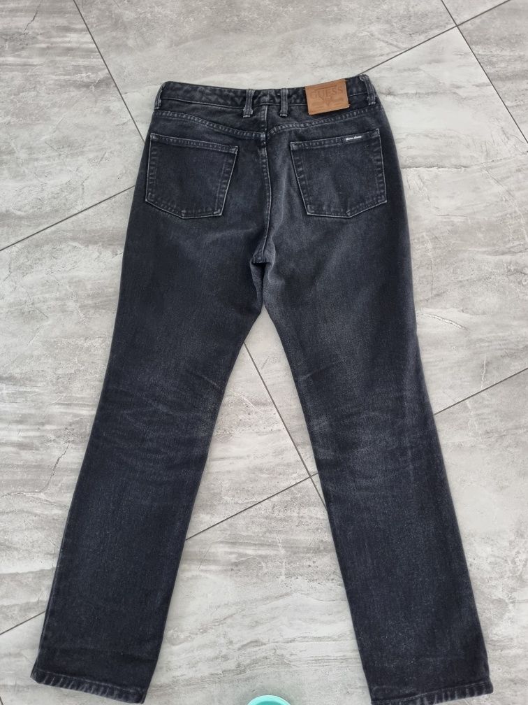 Guess czarne męskie  spodnie jeansowe rozm 29