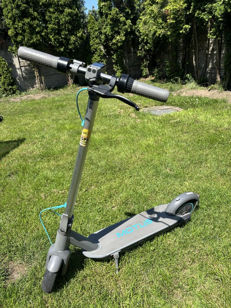 Hulajnoga elektryczna motus scooty 10 lite 2022