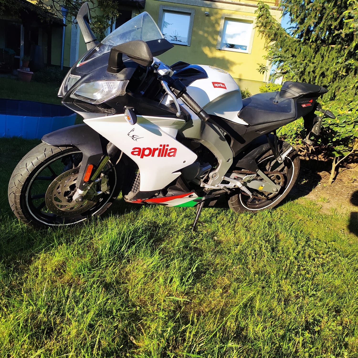 Motorower Aprilia RS4 50