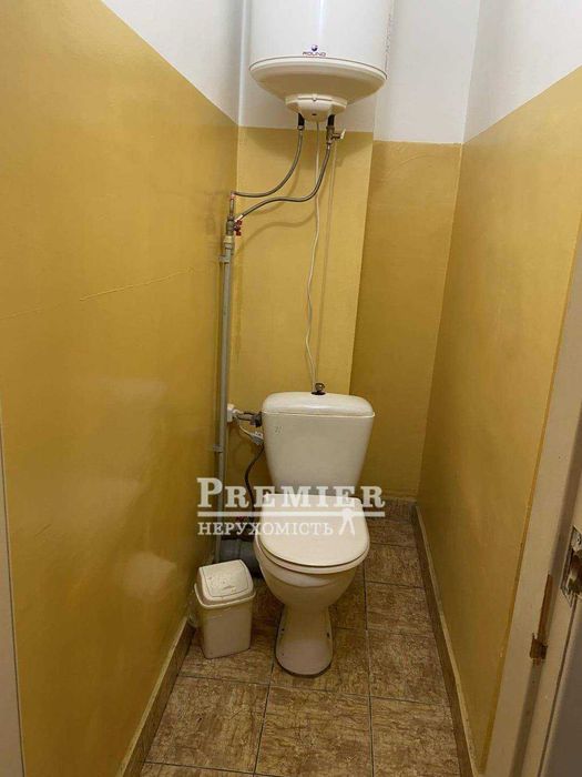 продам трихкімнатну квартиру 94 кв.м на Ак. Сахарова