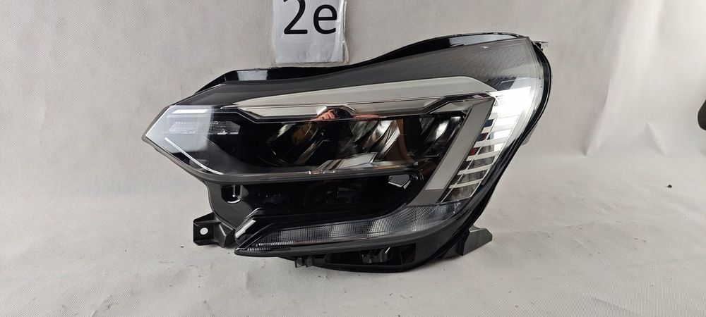 RENAULT CAPTUR II FULL LED LEWY REFLEKTOR LAMPA LEWA 260608054R