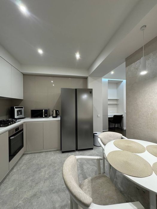 Продам шикарну 2к квартиру в р-ні Боздош. Газове опалення. Ліфт