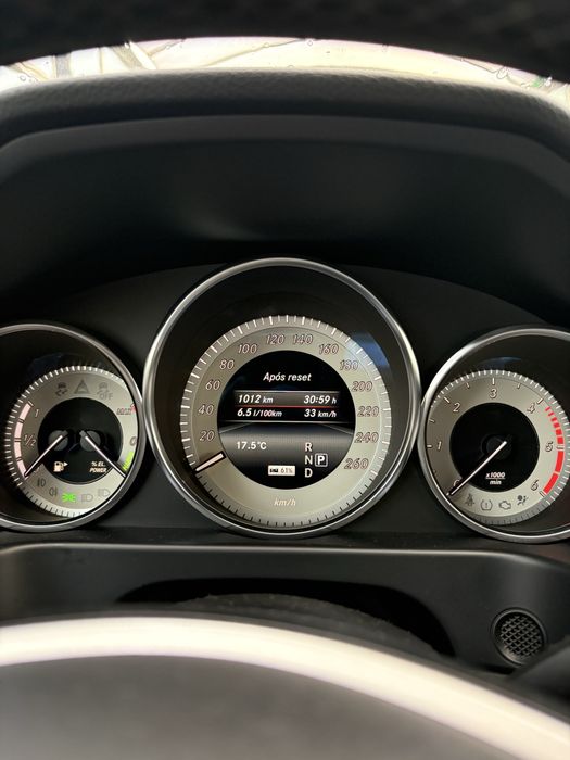MERCEDES E300H - 214€ Mês - NOVO