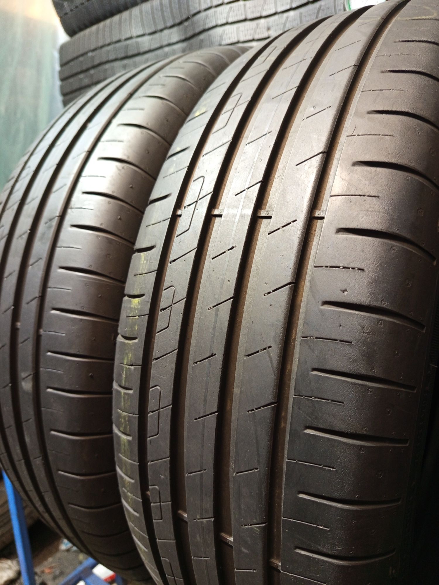 215/65R17 GoodYear EfficientGrip Performance