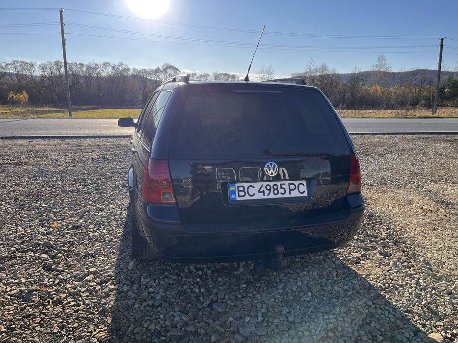 Golf 4.               .