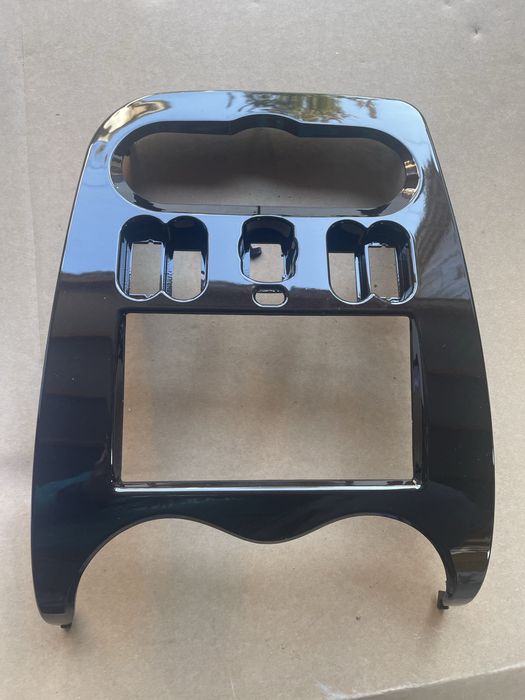 Рамка під 2 din магнітофон Dacia Duster, Renault Duster