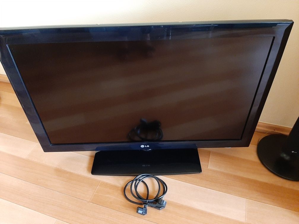 TV LCD LG 37 cali sprawny w 100%