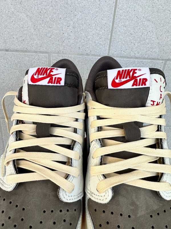 Jordan 1 Retro Low OG SP Travis Scott Reverse Mocha R.40