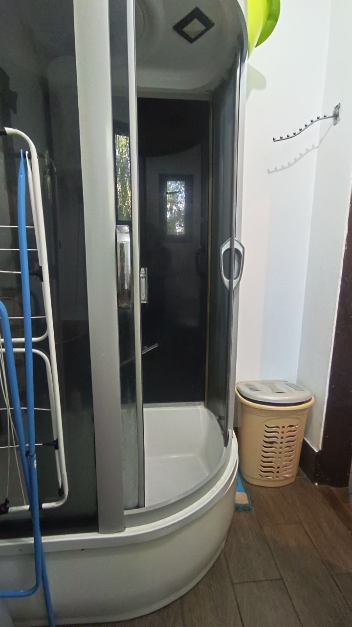 Продам мини коттедж у с. Богдановка  Броварського району Київської обл