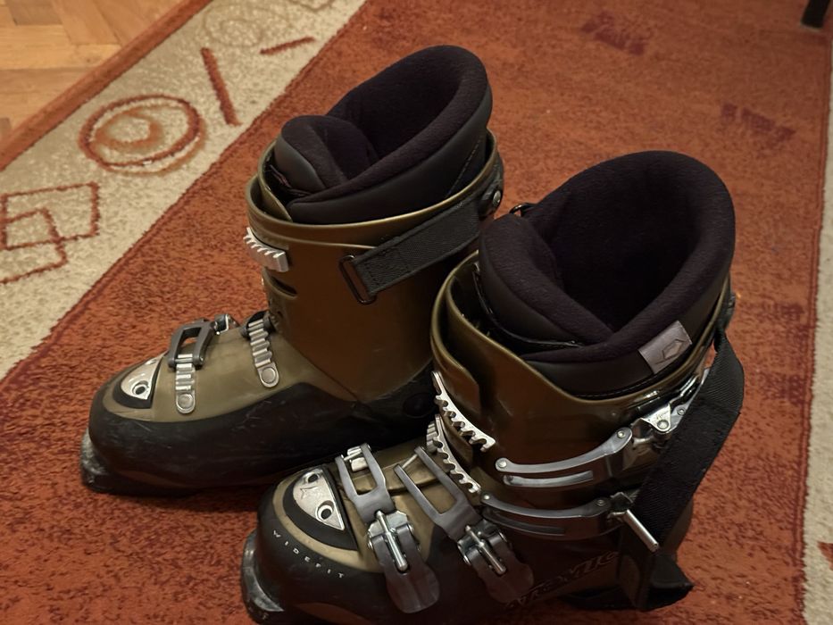 Sprzedam buty narciarskie atomic