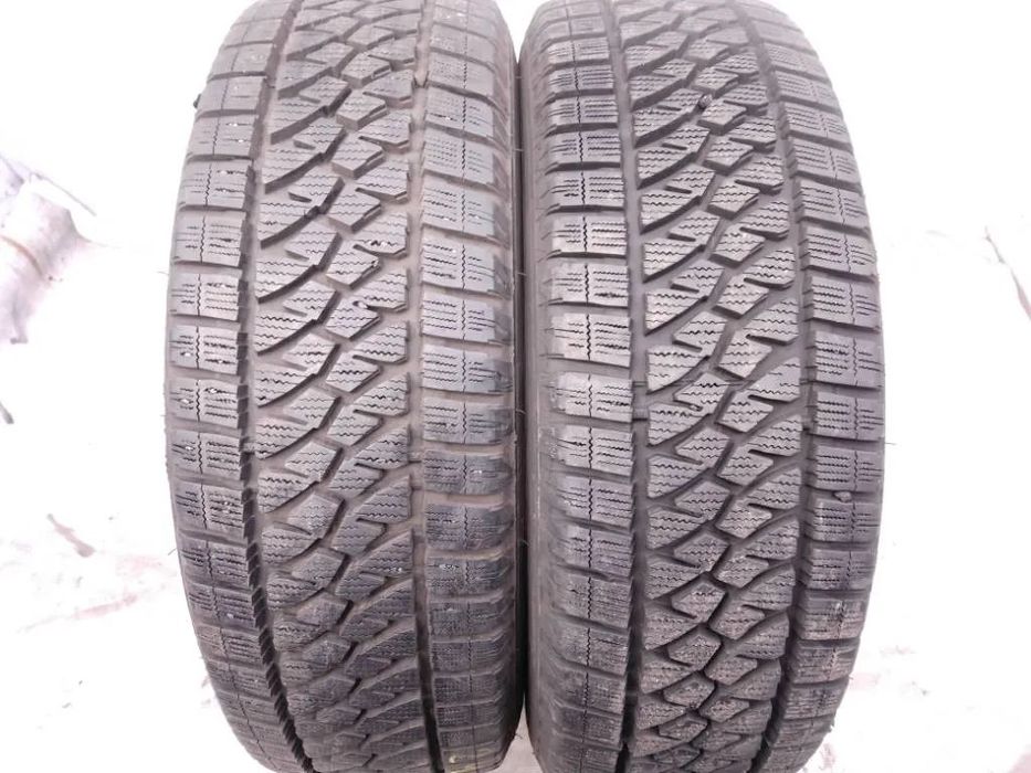 Bridgestone Blizzak W810 215/65 R16C 109/107T 2020i 2023 9mm