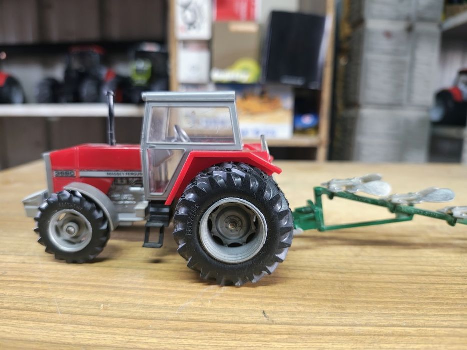 Britains traktor Massey Ferguson