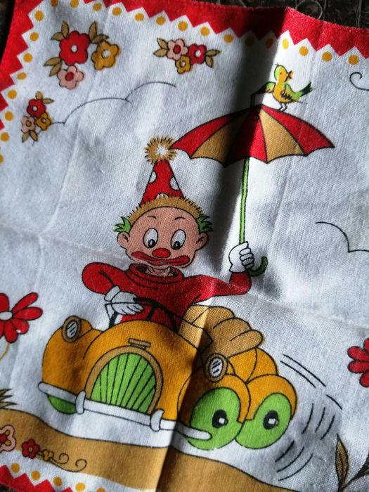 lenço vintage de criança