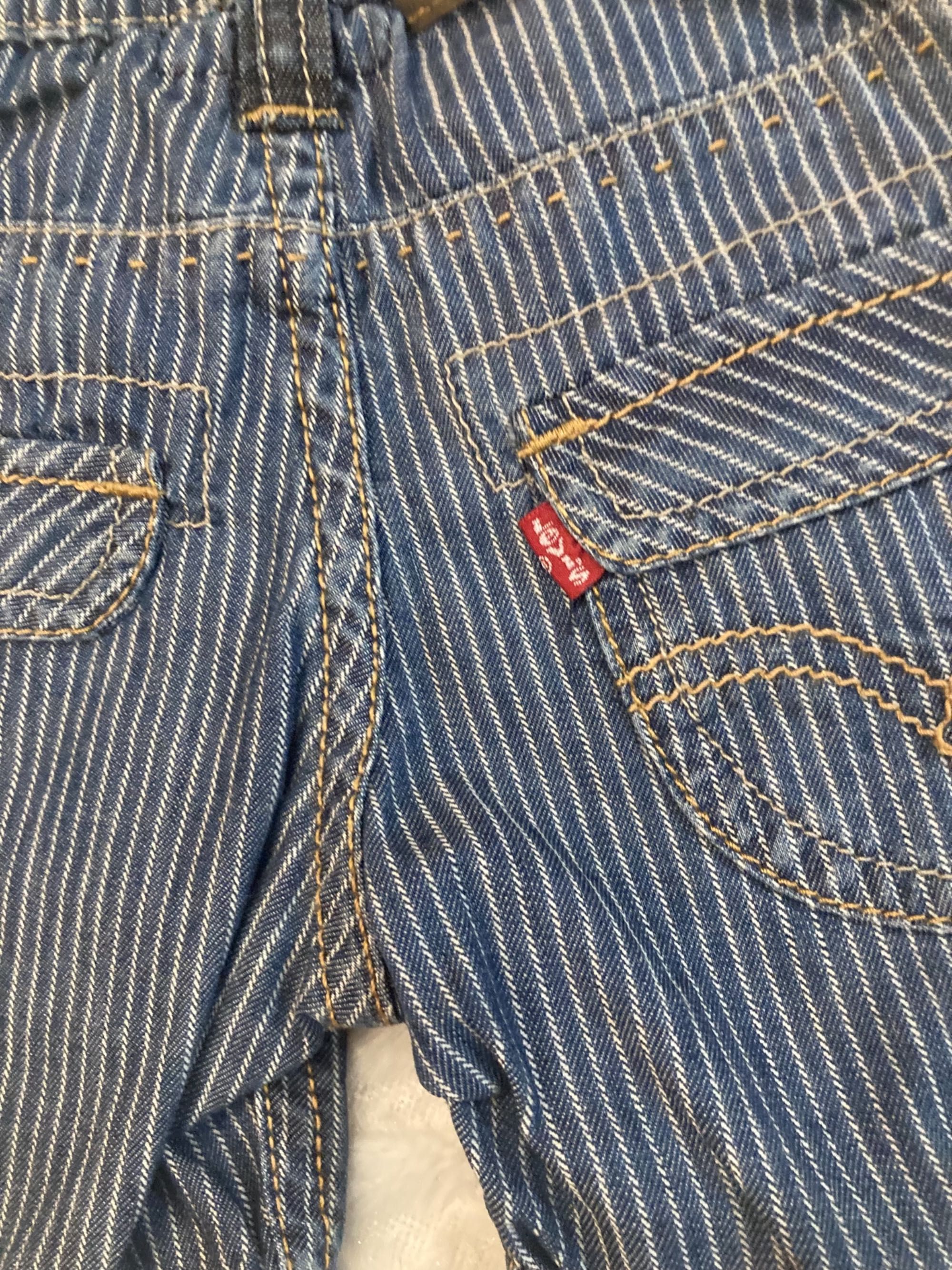 Szorty Levis 6 M nowe