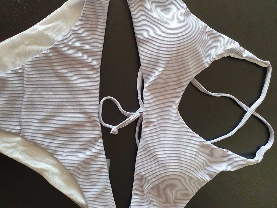 Biquini novo senhora