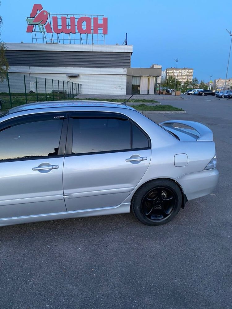 Mitsubishi Lancer 9 2.0 2005