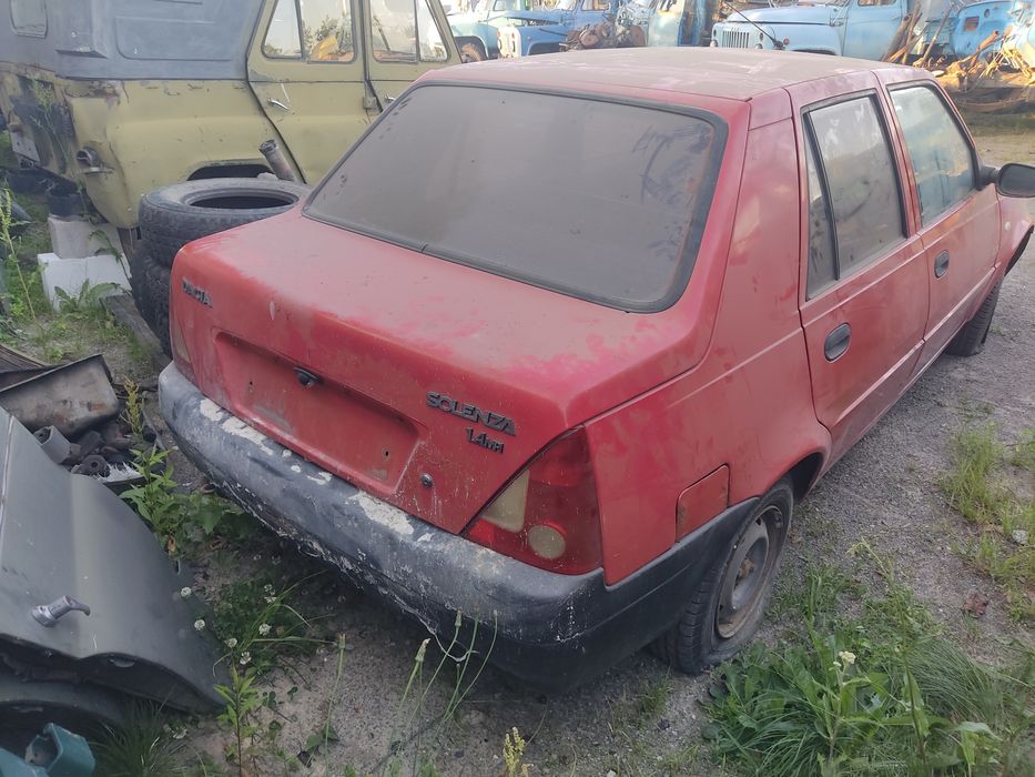 Dacia Solenza. Дачіа Солензо 1,4. Дачіа 1,4 бензин