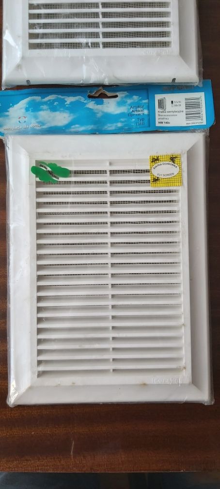 Kratka wentylacyjna nowa 1 sztuka
