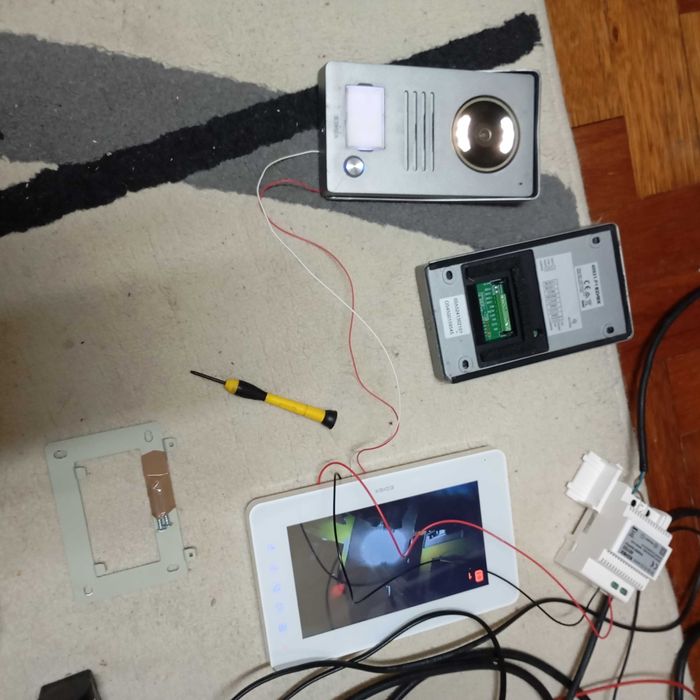 Elvox betoneira saliente de video porteiro