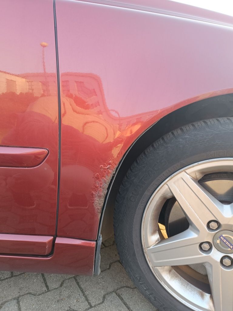 Volvo v50 2.0 2009, stan b. dobry, 320tys.