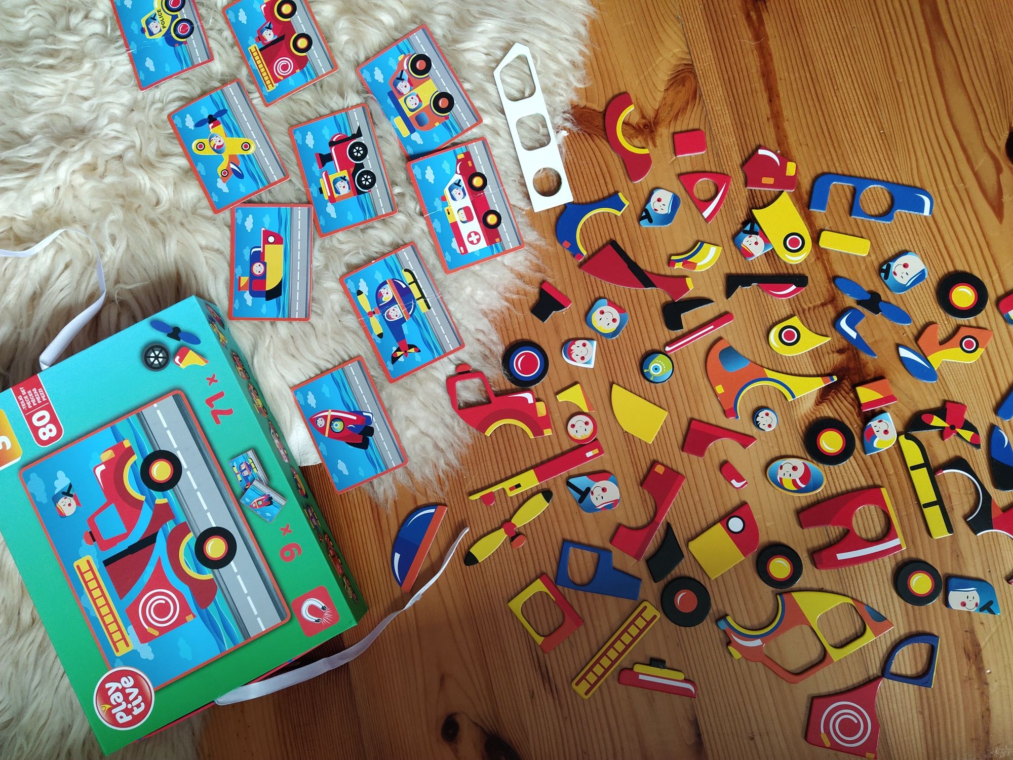 Puzzle magnetyczne Play tive pojazdy