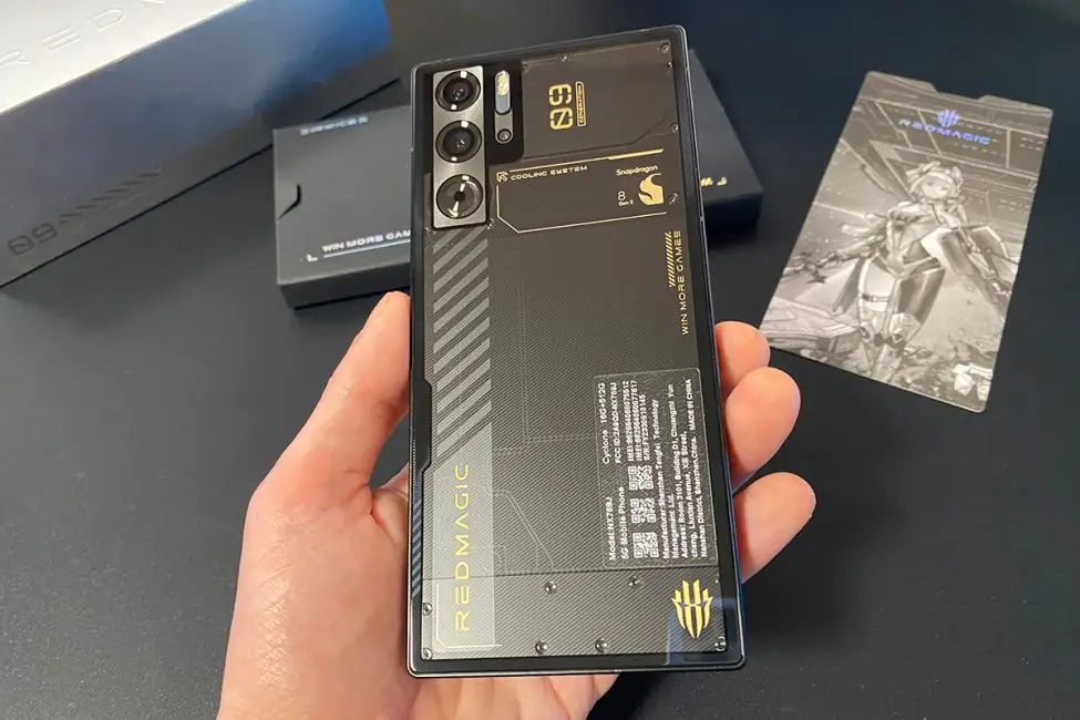 Redmagic 9S Pro 16/512gb Cyclone Офіційна версія