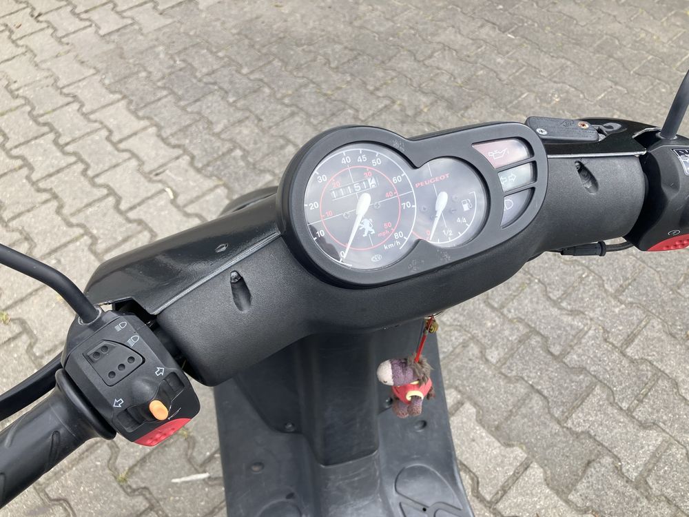 Peugeot TKR Trekker 2007r. skuter 50cm