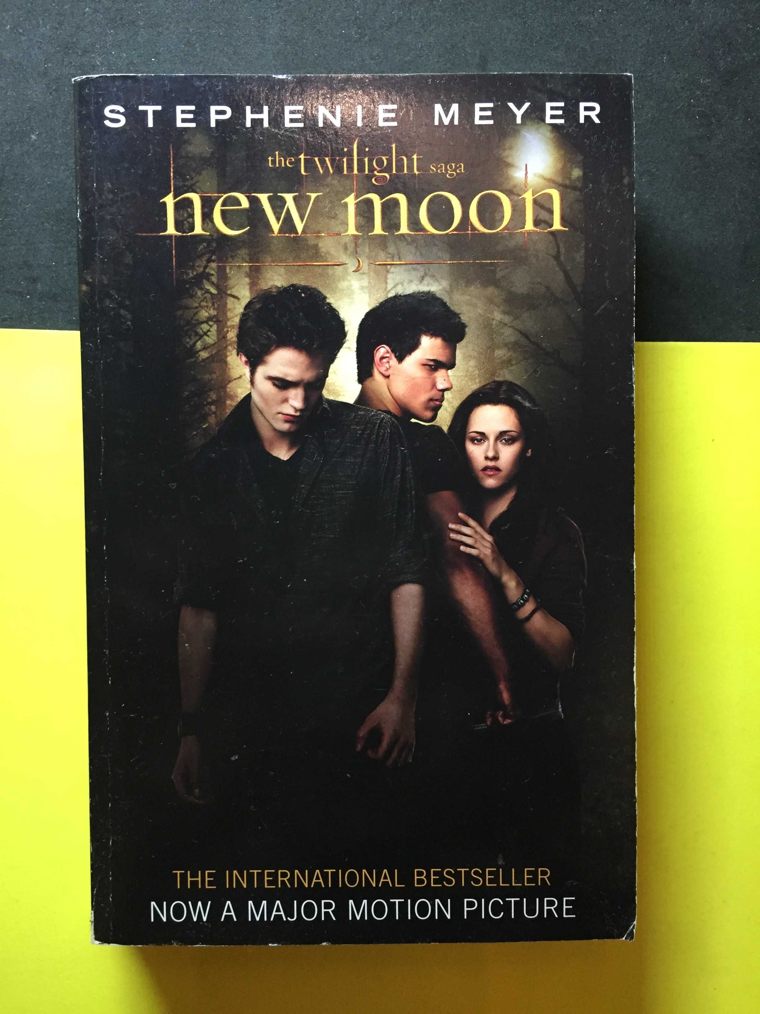 Stephenie Meyer - New moon