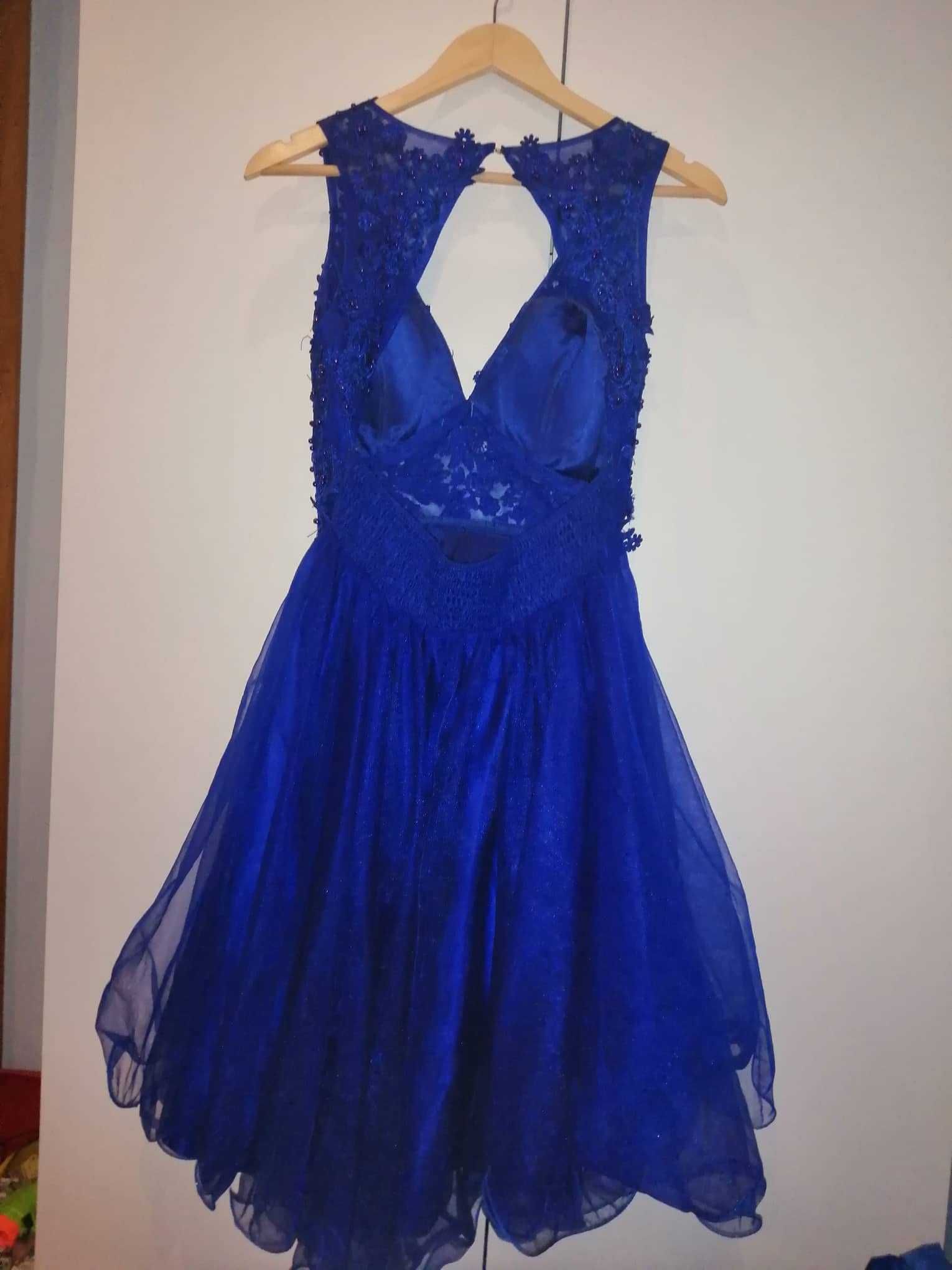 VESTIDO de Cerimónia / Muito bonito e atual (como novo) - negociável