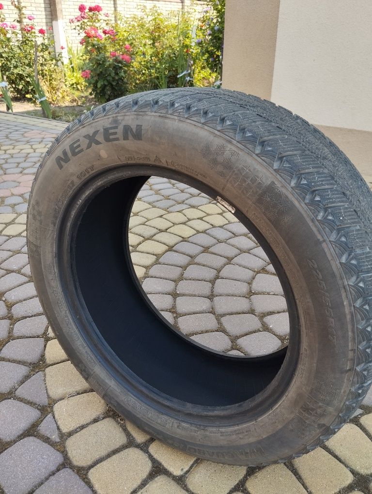 Шини зимові Nexen 225×55 r17 ціна за одну