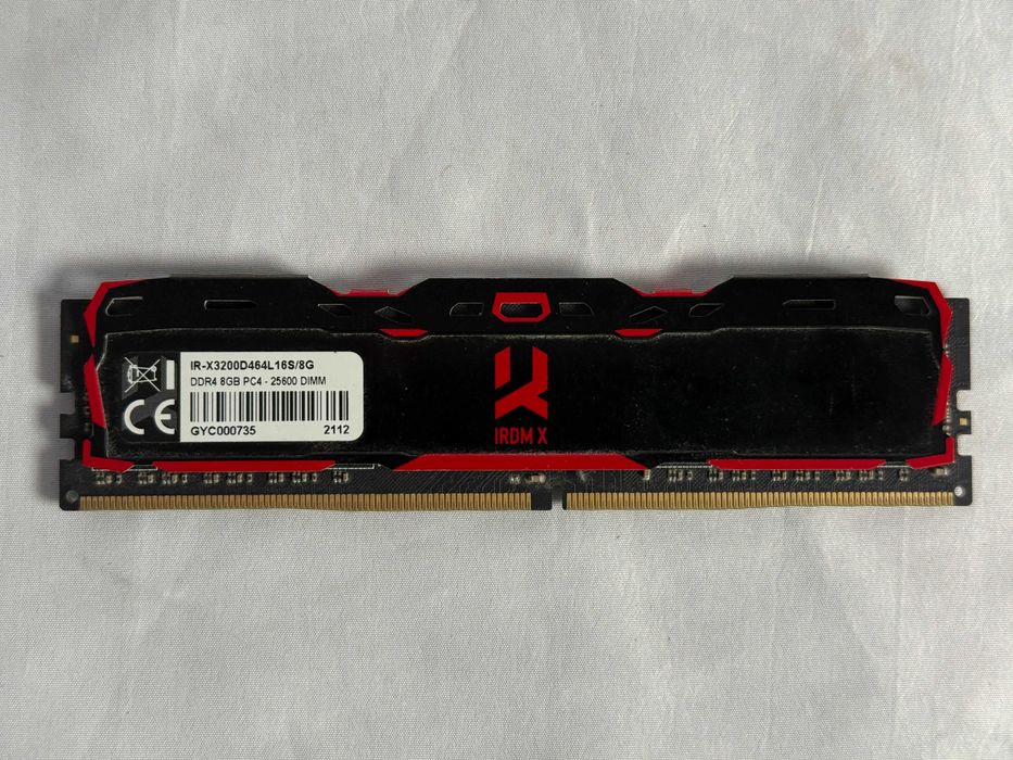 Pamięć RAM DDR4 Goodram IRDM X 1x8GB 8GB 3200MHz