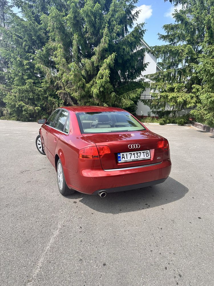 Audi Ауді a4b7 2.0 автомат (не варіатор)