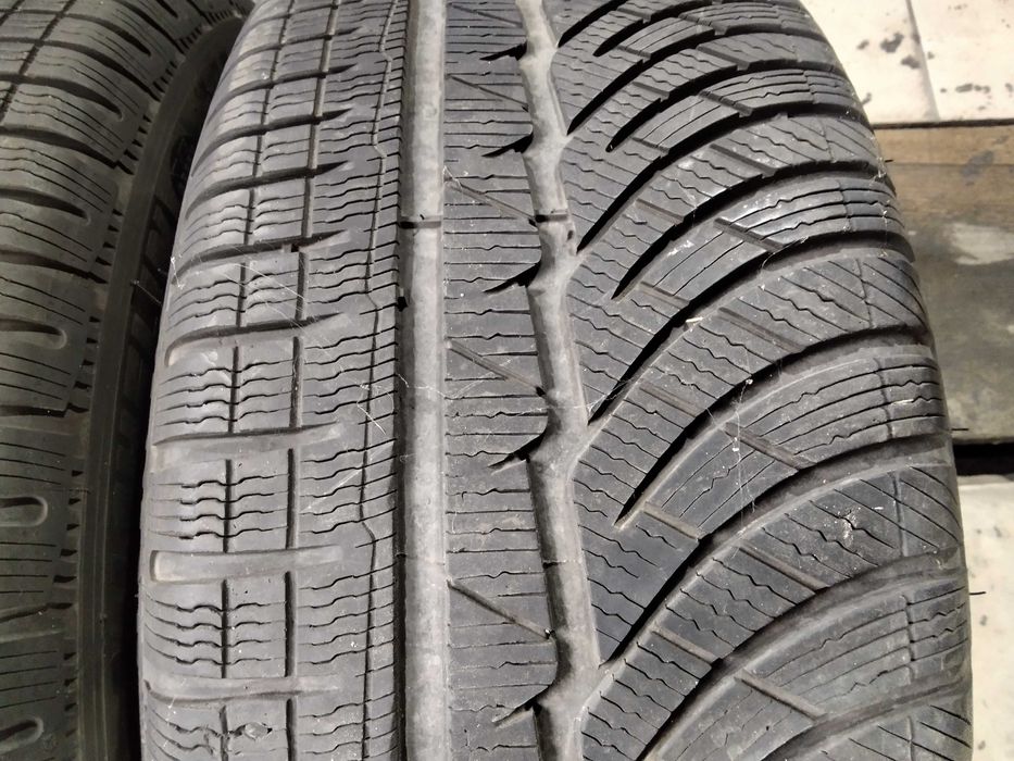 Opony 245/45x18 Michelin -RFT