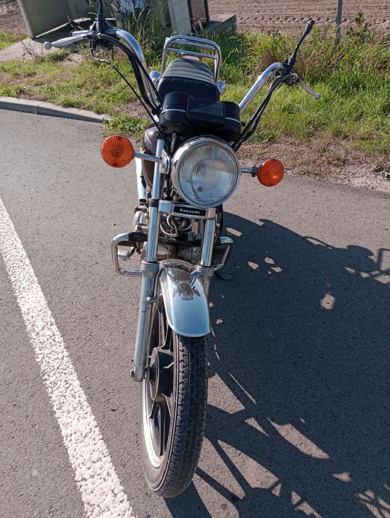 Kawasaki     KZ250