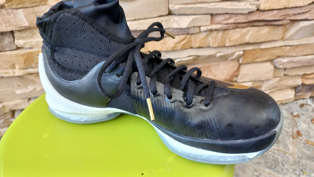 Ténis NIKE de Basquetebol