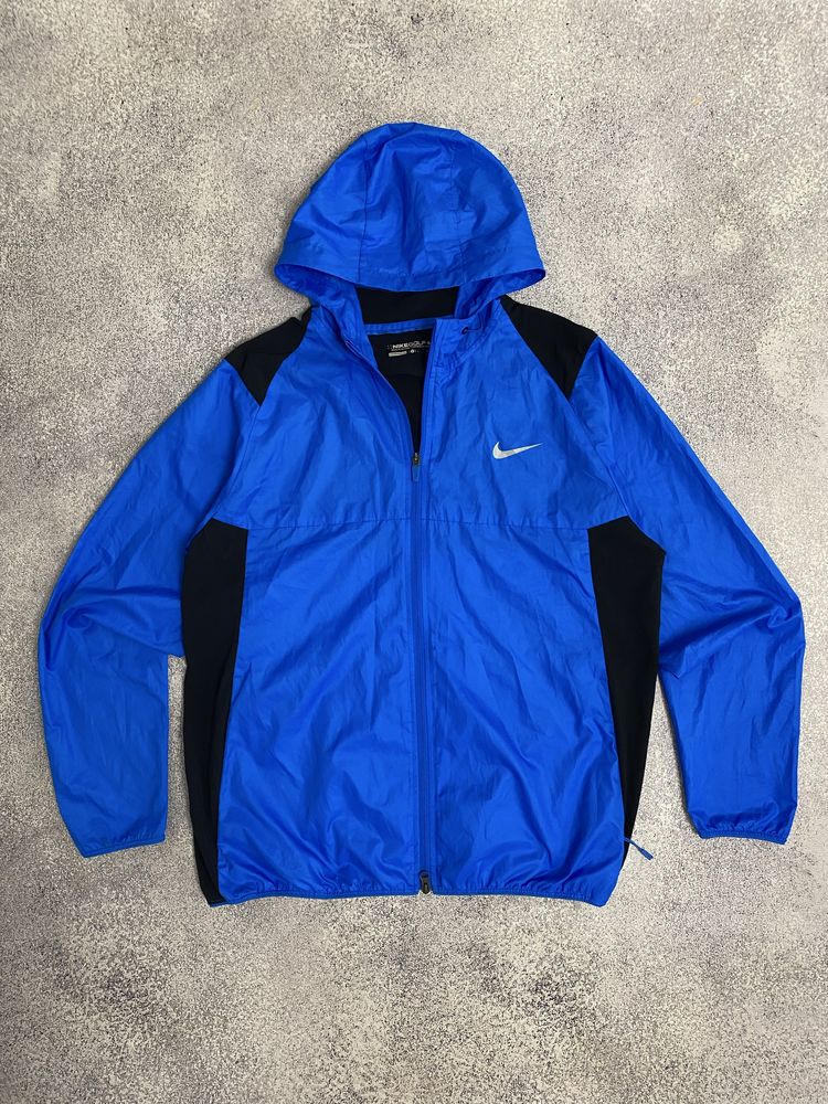 Чоловіча  вітровка  Nike Pro Combat куртка