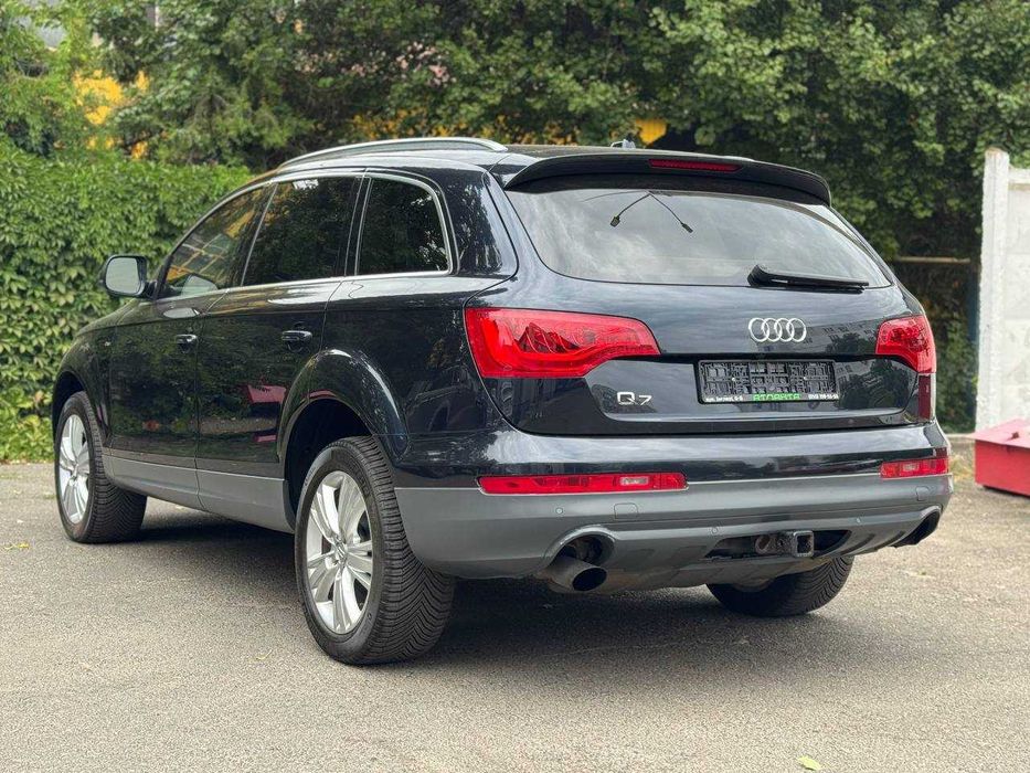 Audi Q7 S-Line 2011