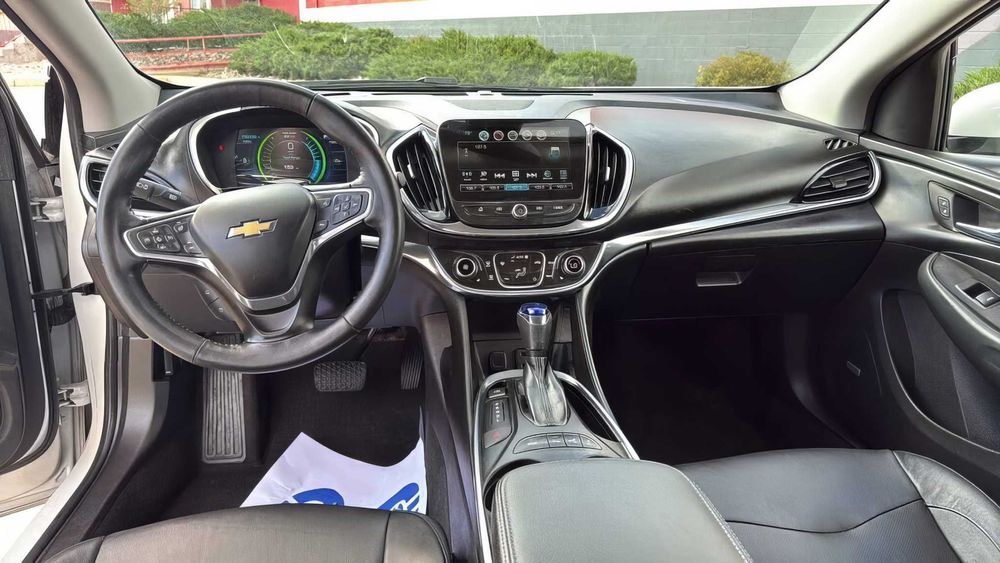 Chevrolet Volt      2017