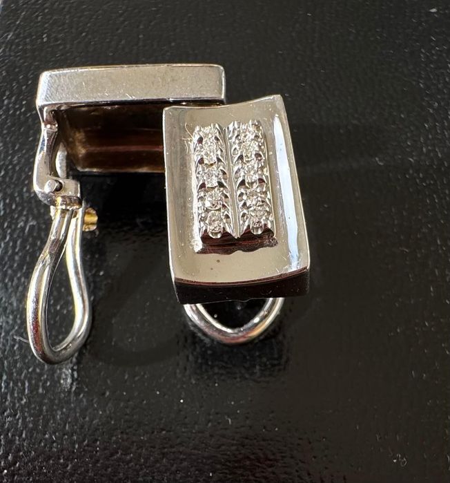 Brincos de Ouro 750 (18k) com Diamantes Naturais