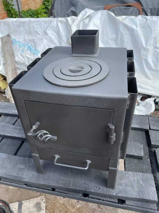 Компактна піч буржуйка з варочною поверхнею. 5 кВт \ Нова